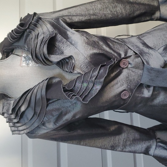 Grey shiny jacket - Picture 2 of 5